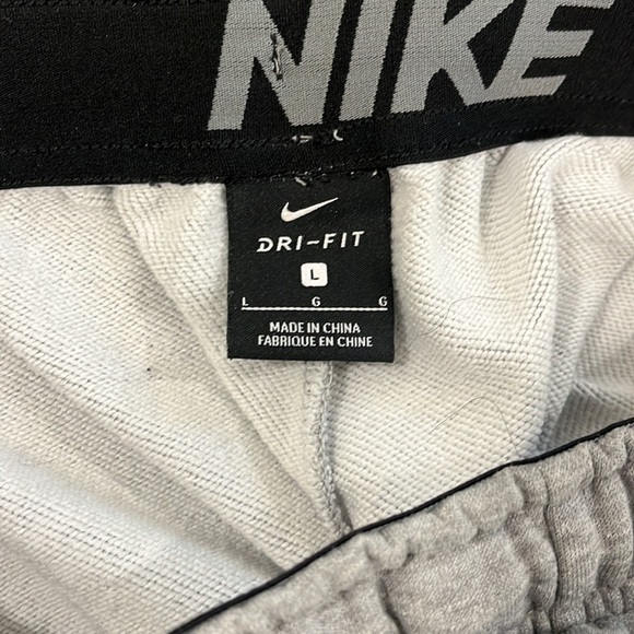 Nike Grey Dri-Fit Sweatpants - Picture 2 of 2